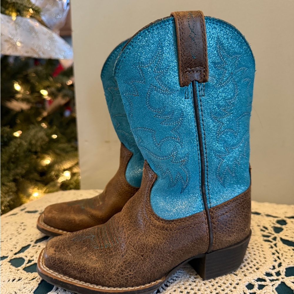 Ariat Rustic Brown and Denim Blue Boots